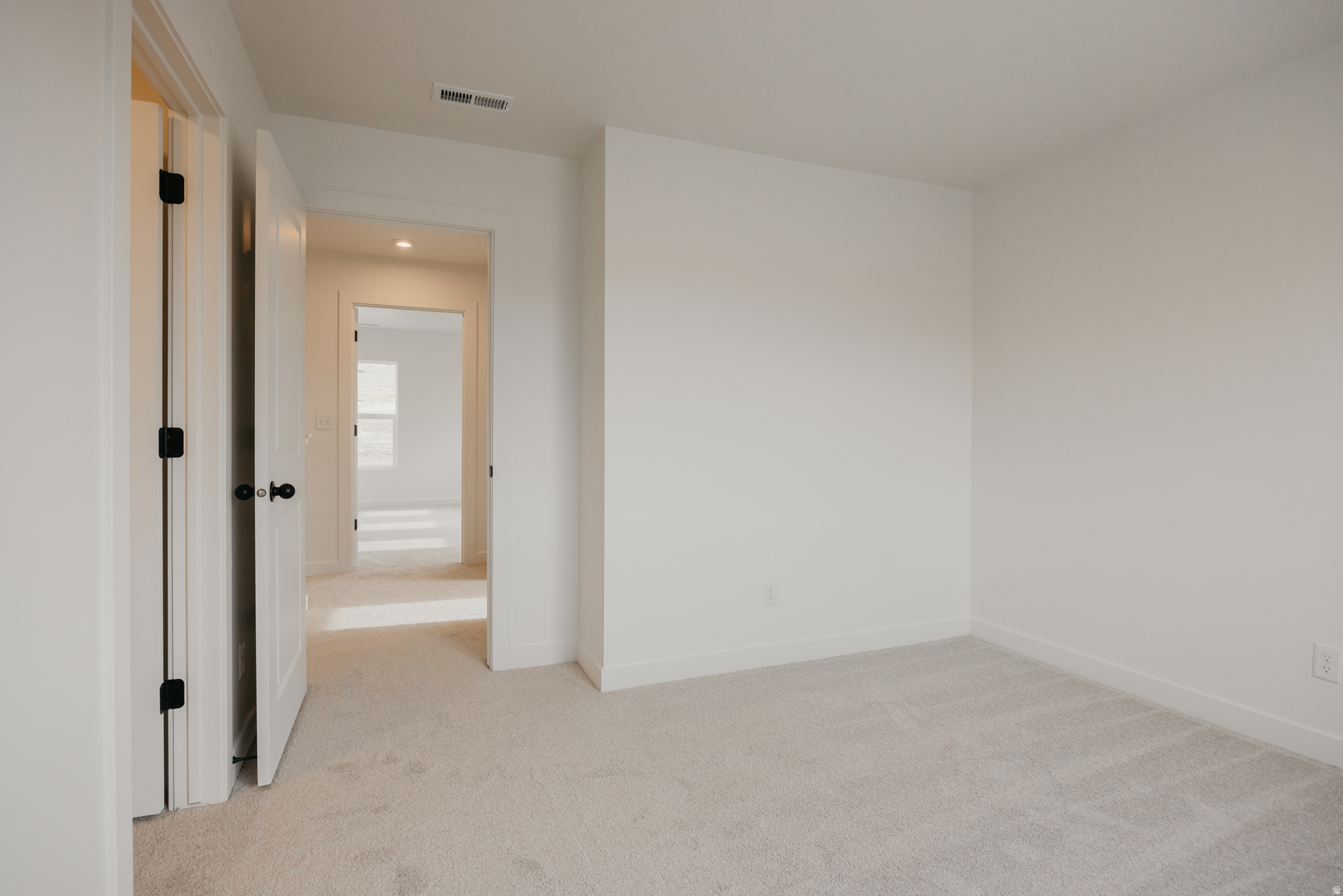 EAGLE HEIGHTS - Residential