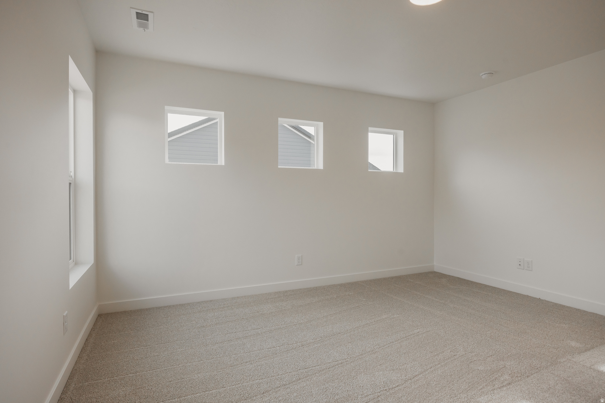 EAGLE HEIGHTS - Residential