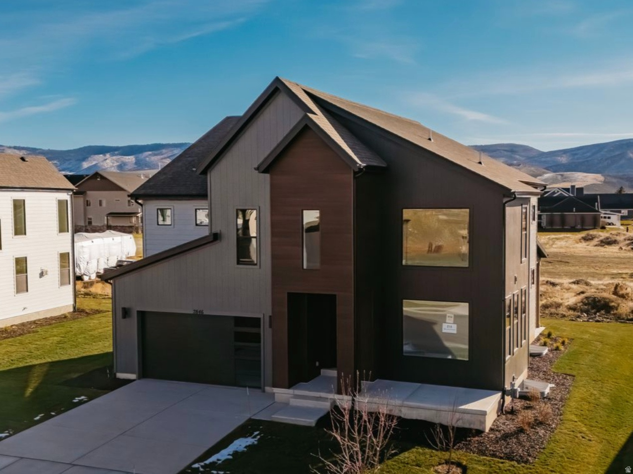 CROSSINGS AT LAKE CREEK - Residential