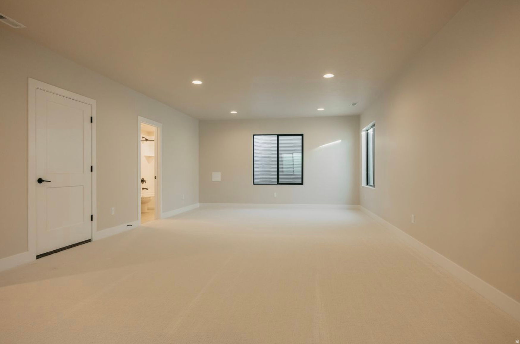 CROSSINGS AT LAKE CREEK - Residential