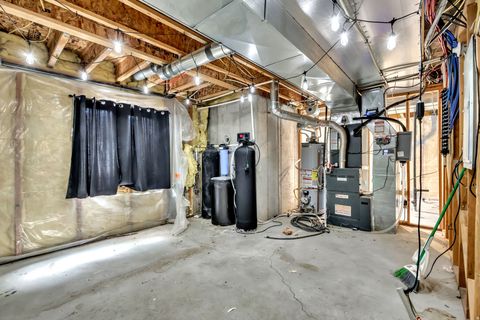 Tiny photo for 2882 S ADAM HILL WAY W, Magna, UT 84044 (MLS # 2147072)