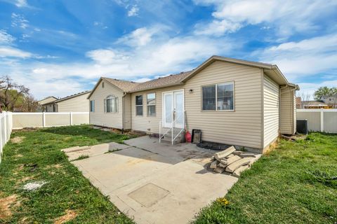 Tiny photo for 2882 S ADAM HILL WAY W, Magna, UT 84044 (MLS # 2147072)