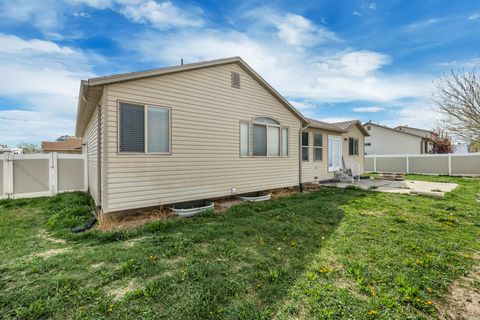 Tiny photo for 2882 S ADAM HILL WAY W, Magna, UT 84044 (MLS # 2147072)