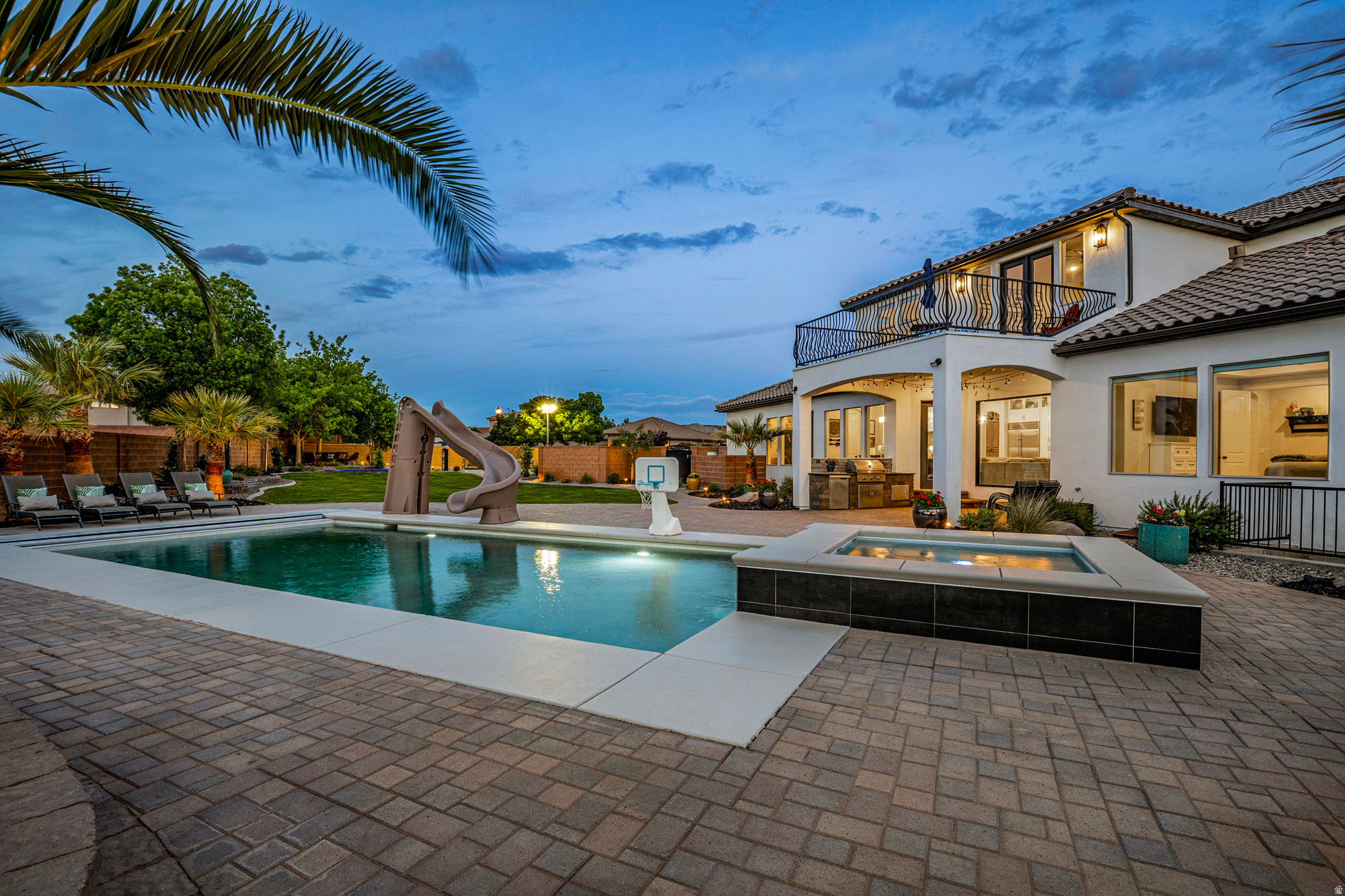 SILKWOOD PH 7 - Residential