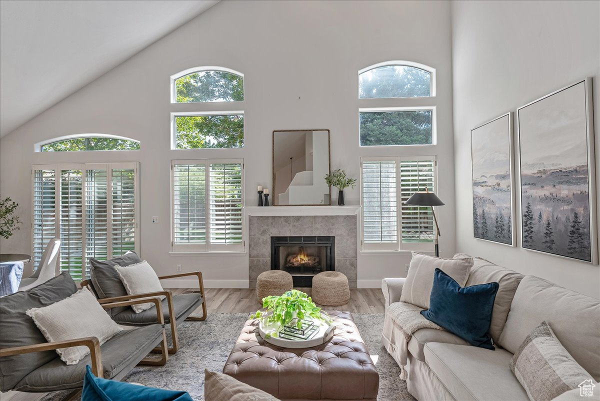 ESPRIT HOMES OF MILLCREEK P U D - Residential