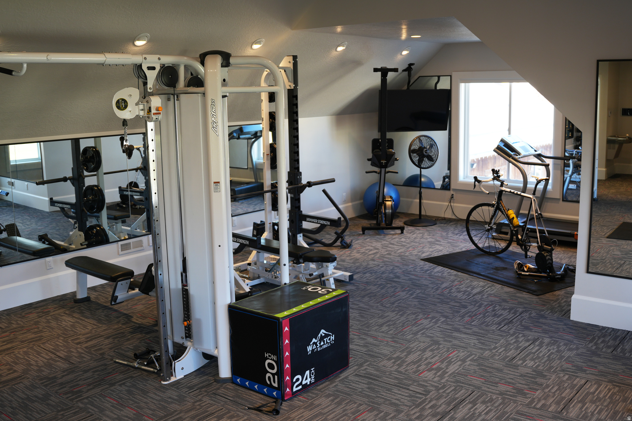 ASHBY LANE - Residential