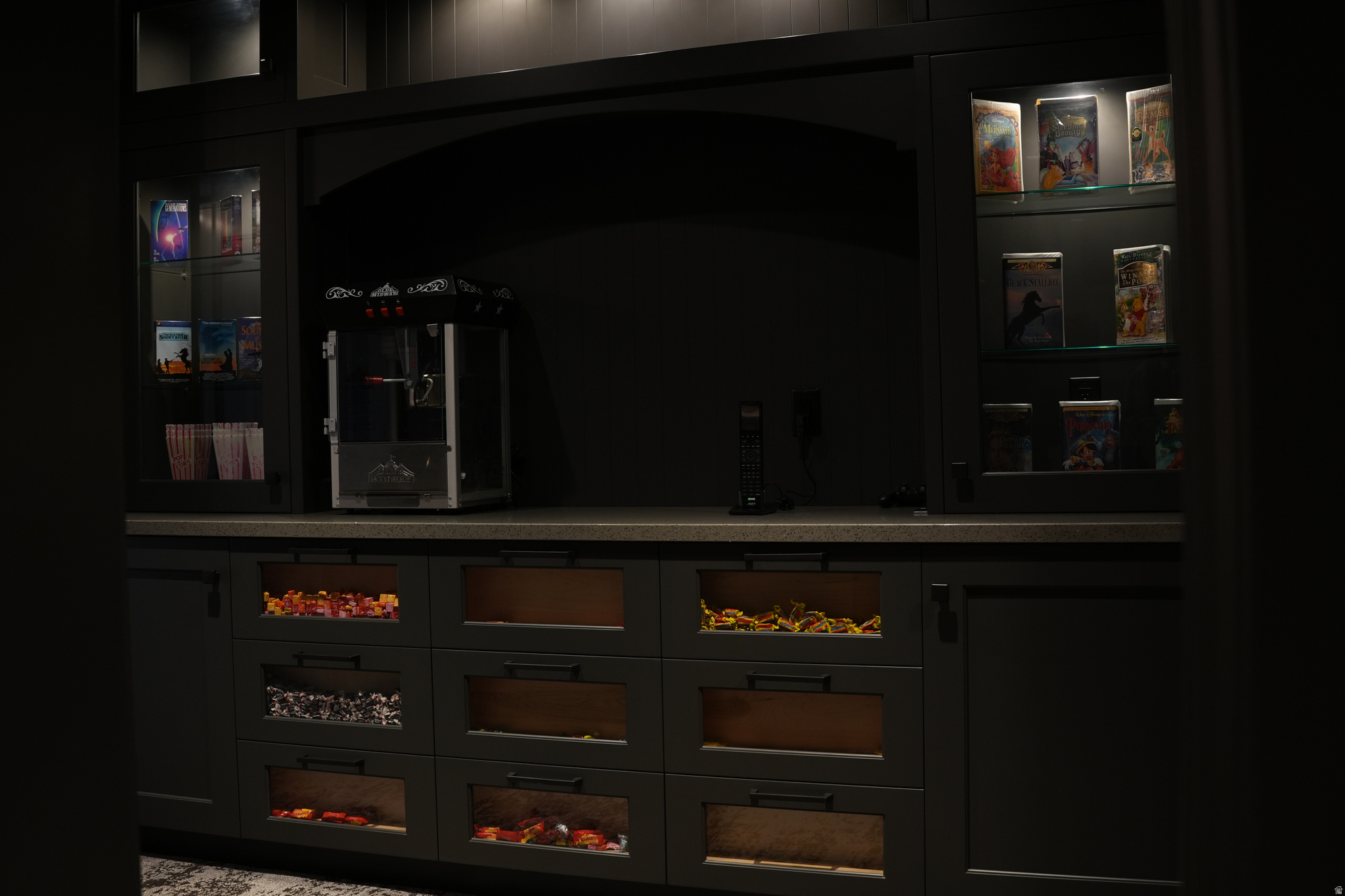 ASHBY LANE - Residential