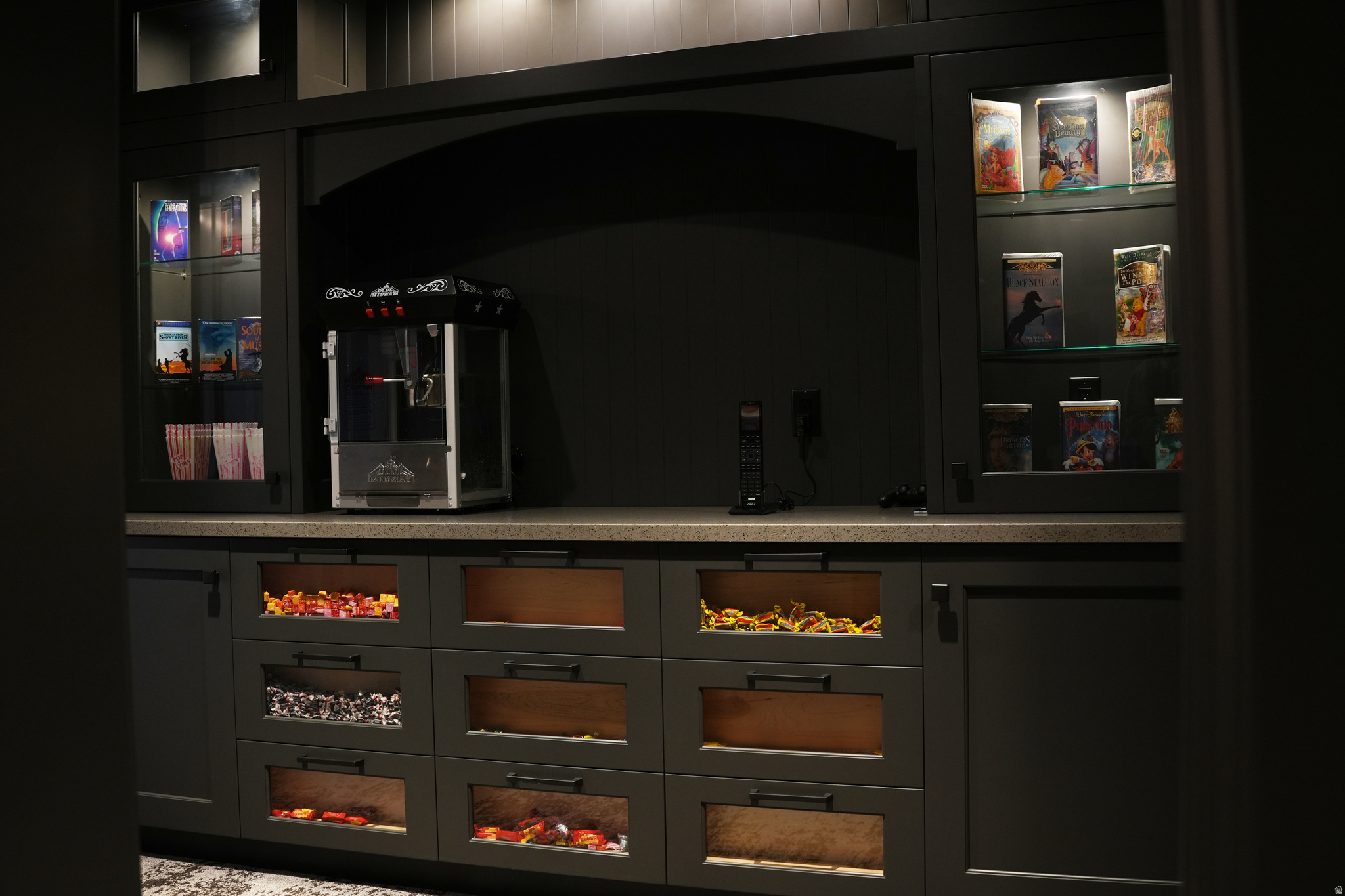 ASHBY LANE - Residential