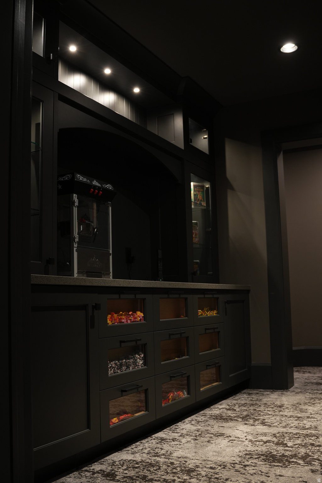 ASHBY LANE - Residential