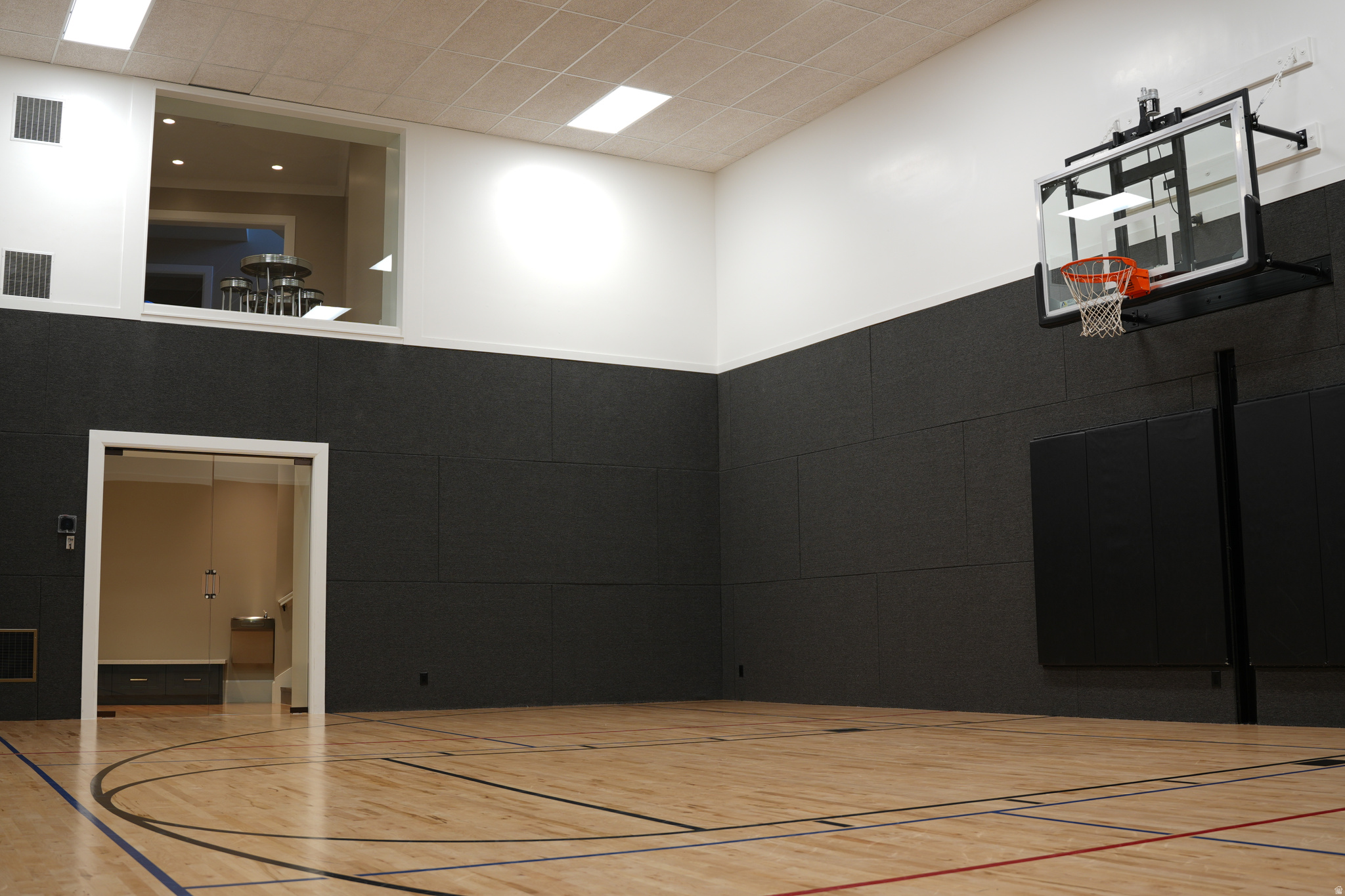 ASHBY LANE - Residential