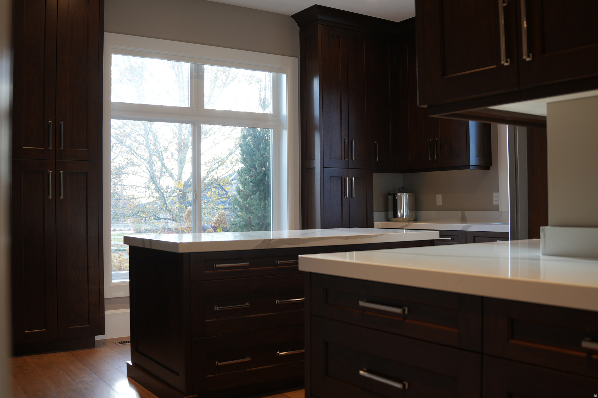 ASHBY LANE - Residential