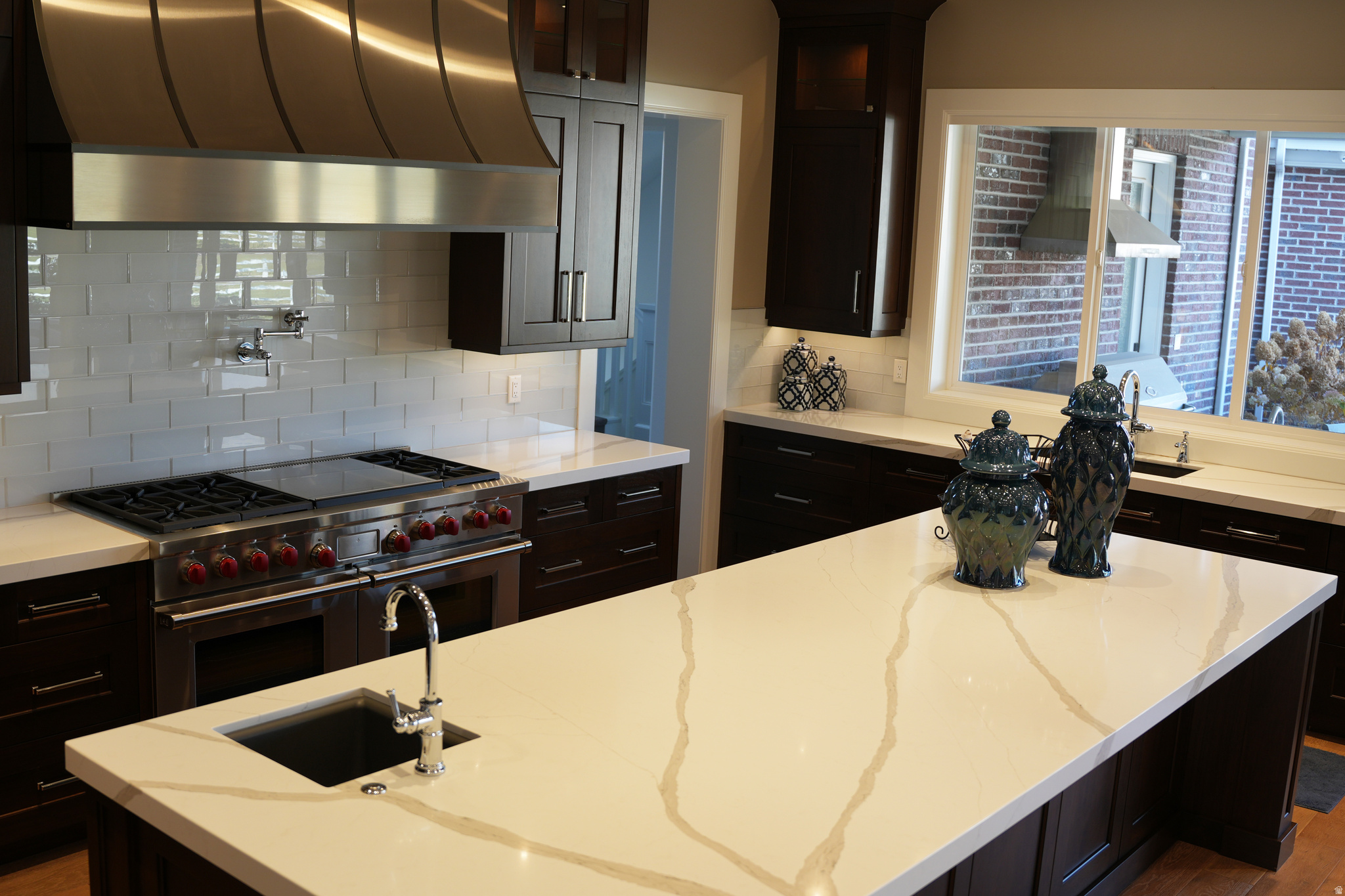 ASHBY LANE - Residential