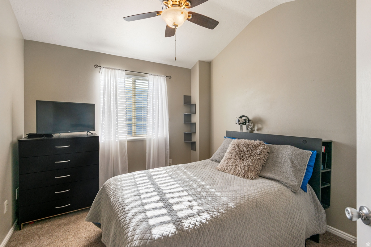 COPPER HILLS CONDOMINIUMS - Residential