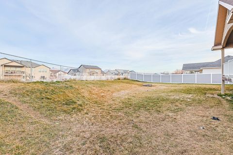 Tiny photo for 3942 N 2650 W, Farr West, UT 84404 (MLS # 2134525)
