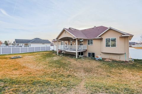 Tiny photo for 3942 N 2650 W, Farr West, UT 84404 (MLS # 2134525)