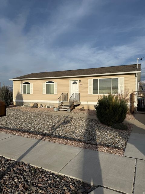 Photo of 13877 S 2200 W, Bluffdale, UT 84065 (MLS # 2141834)