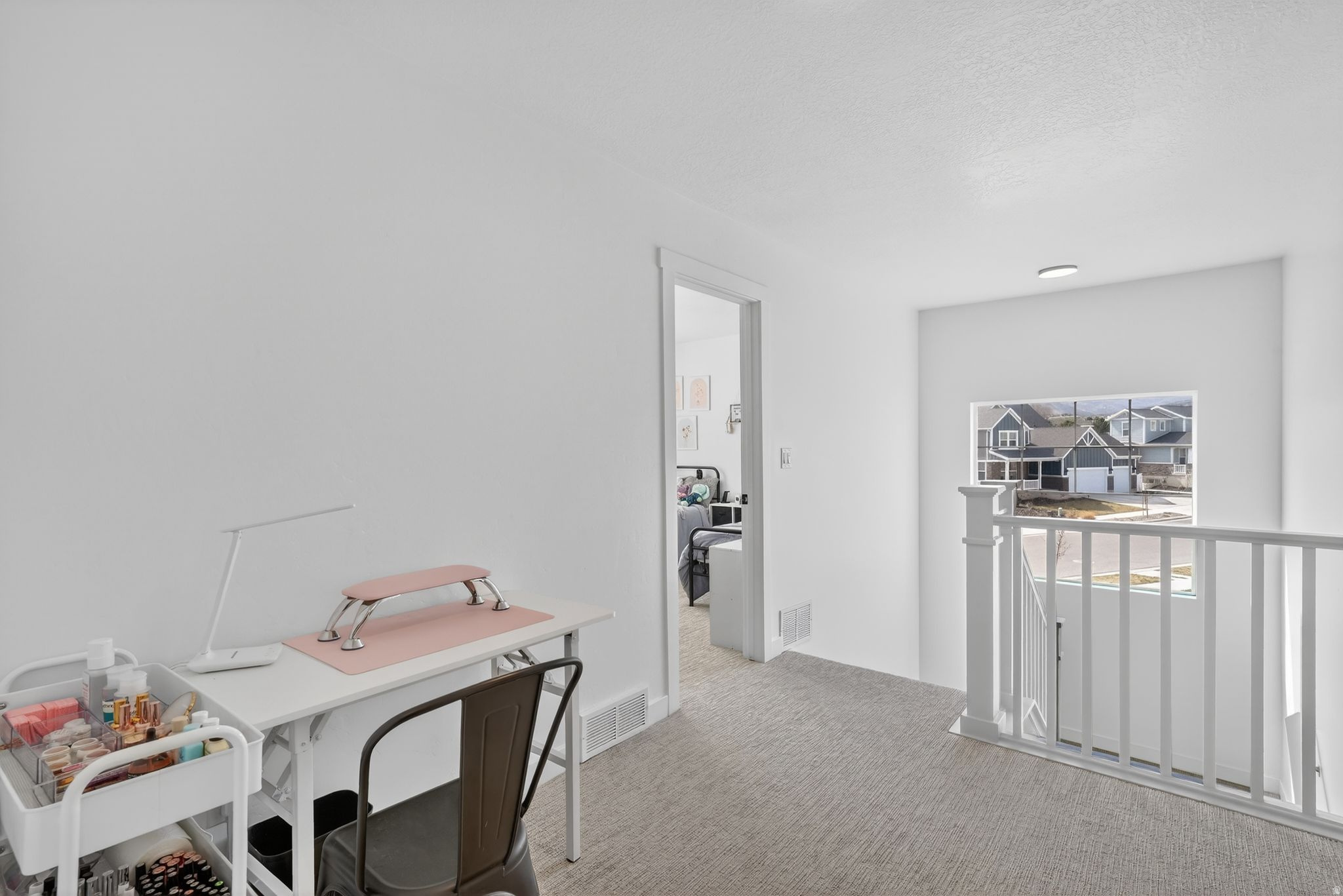 HIDDEN OAKS - Residential