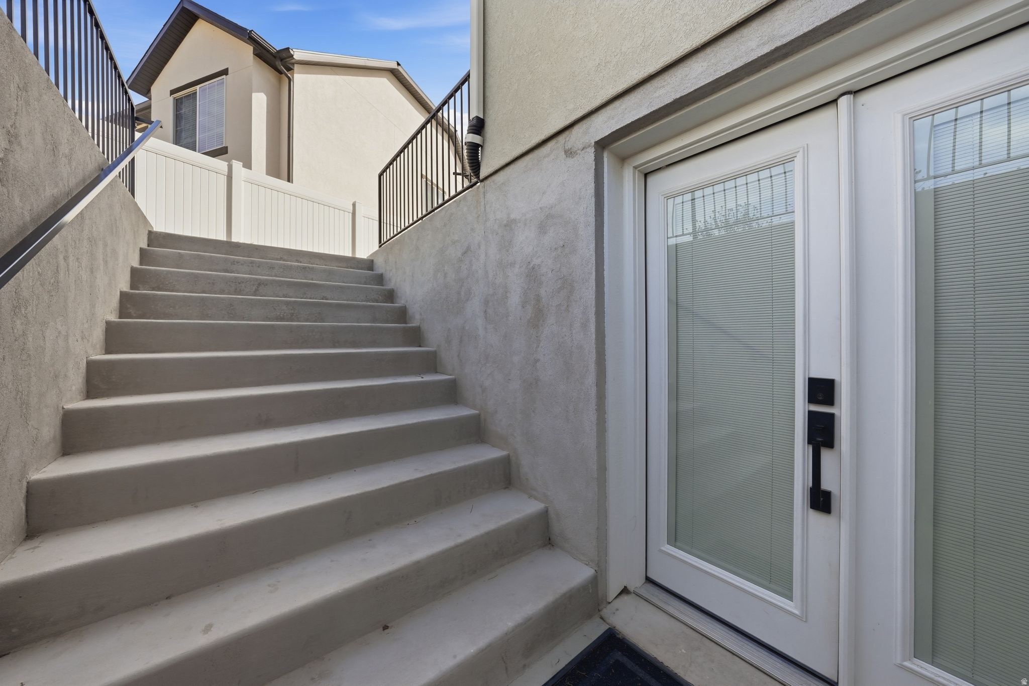 HIDDEN OAKS - Residential