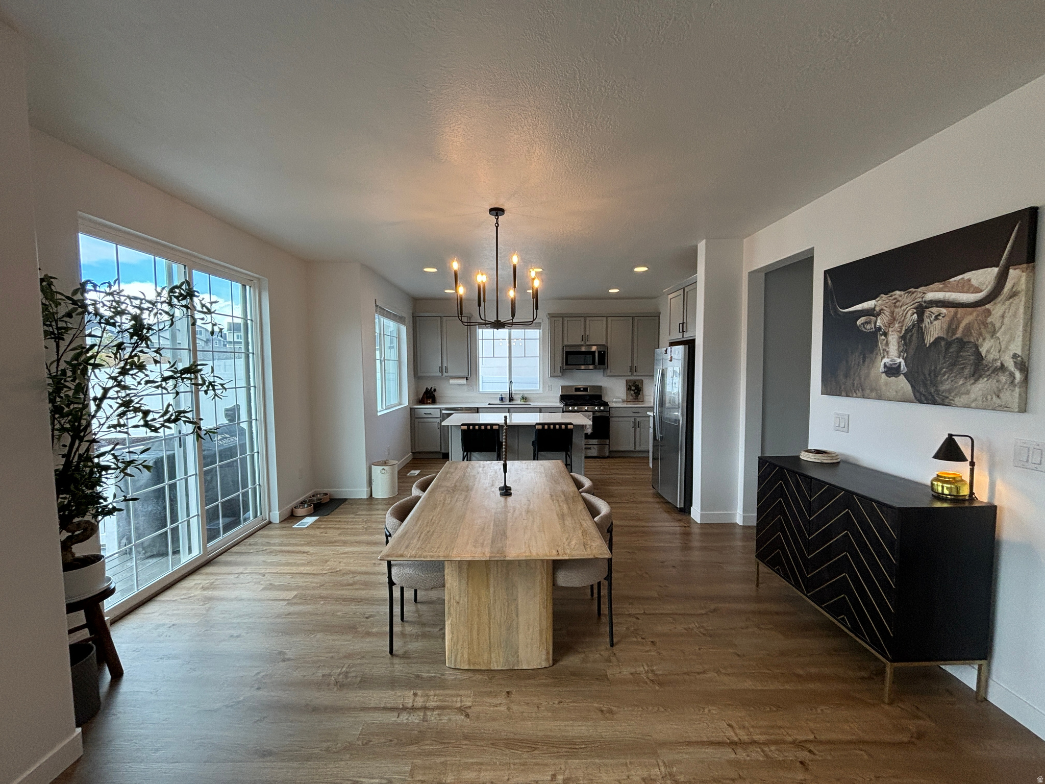 HIDDEN OAKS - Residential