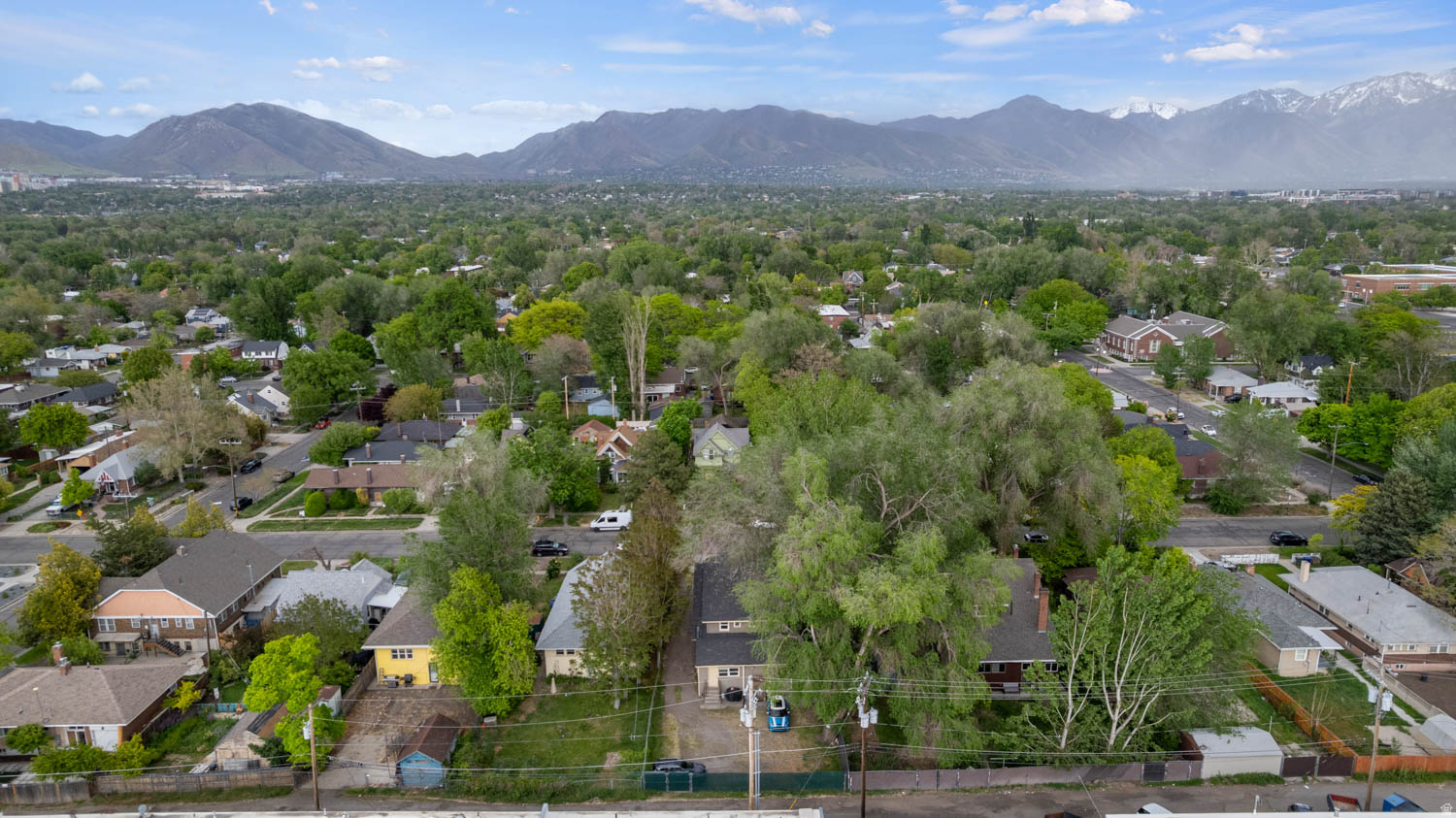 CAPITOL - Residential Income