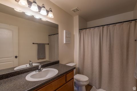 Tiny photo for 210 S TAMARAK CIR W, Lehi, UT 84043 (MLS # 2119461)