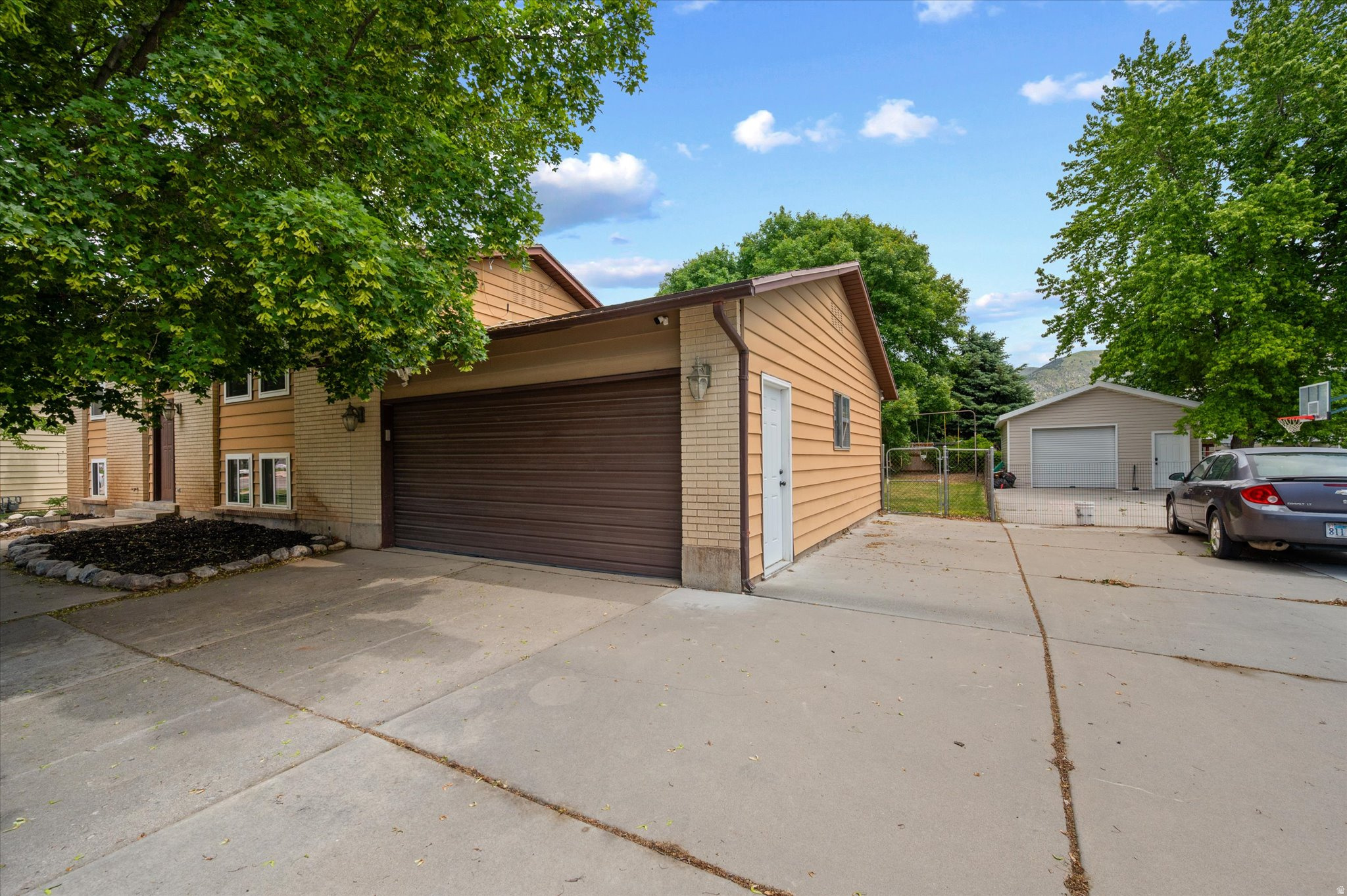 MISTY MEADOWS SUBDIV - Residential