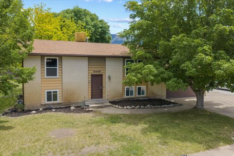 Tiny photo for 2236 N 650 W, Harrisville, UT 84414 (MLS # 2160376)
