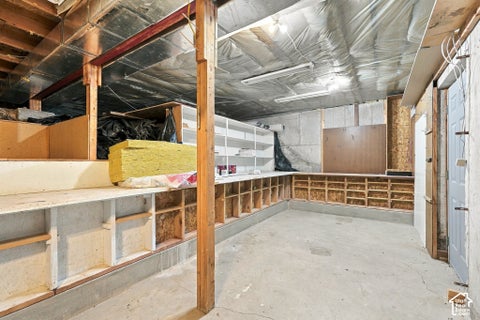 Tiny photo for 3936 HUNTINGTON CIR, Bountiful, UT 84010 (MLS # 2188587)