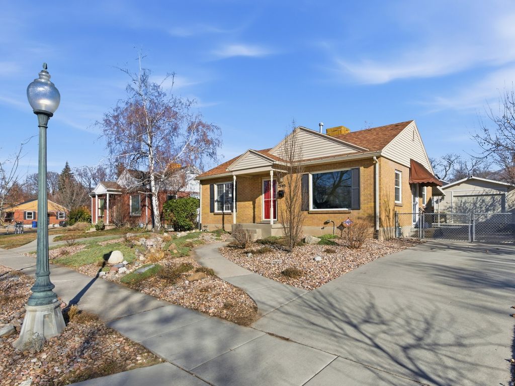 Photo of 2845 S 1500 E, Salt Lake City, UT 84106 (MLS # 2133234)