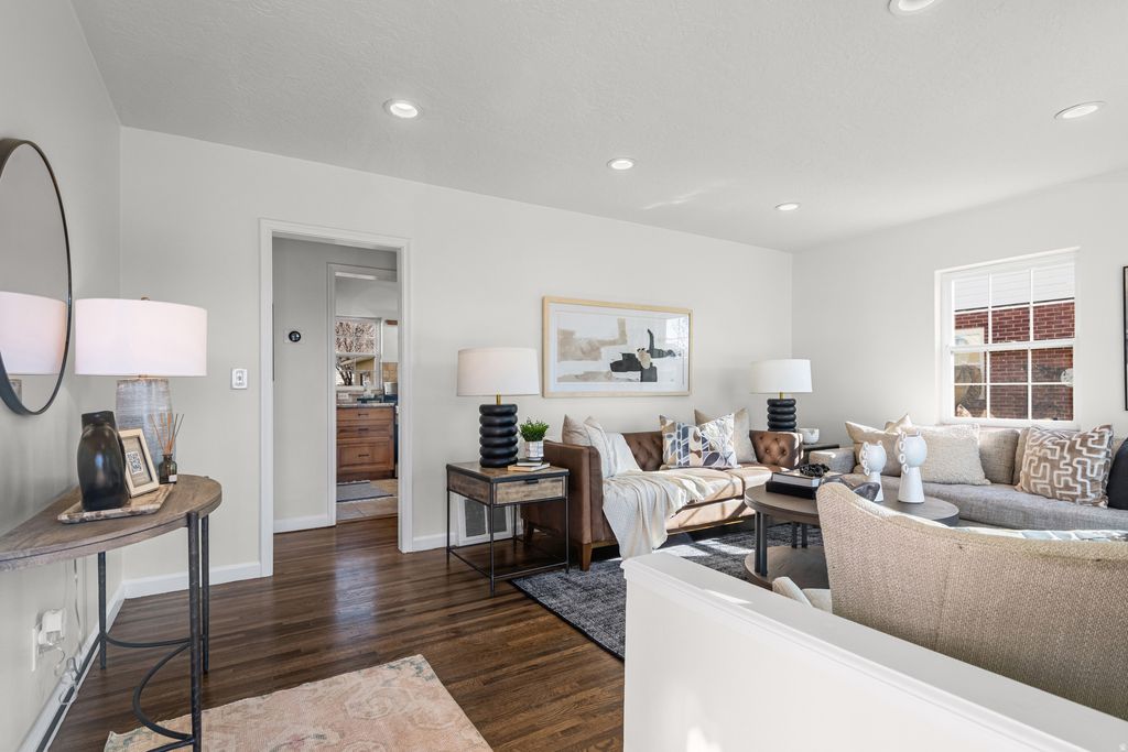 Photo of 2845 S 1500 E, Salt Lake City, UT 84106 (MLS # 2133234)