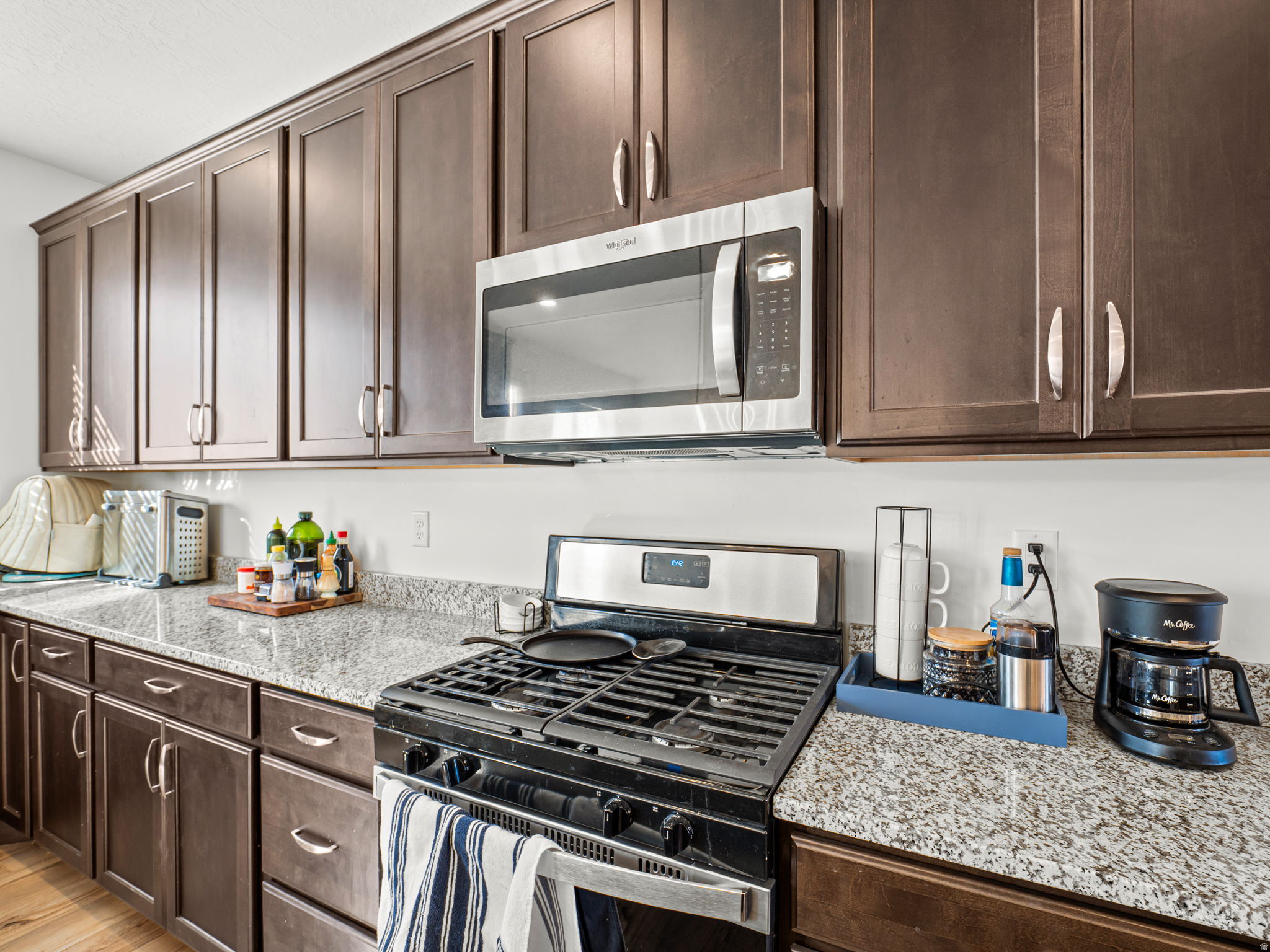 SALEM PARK - Residential