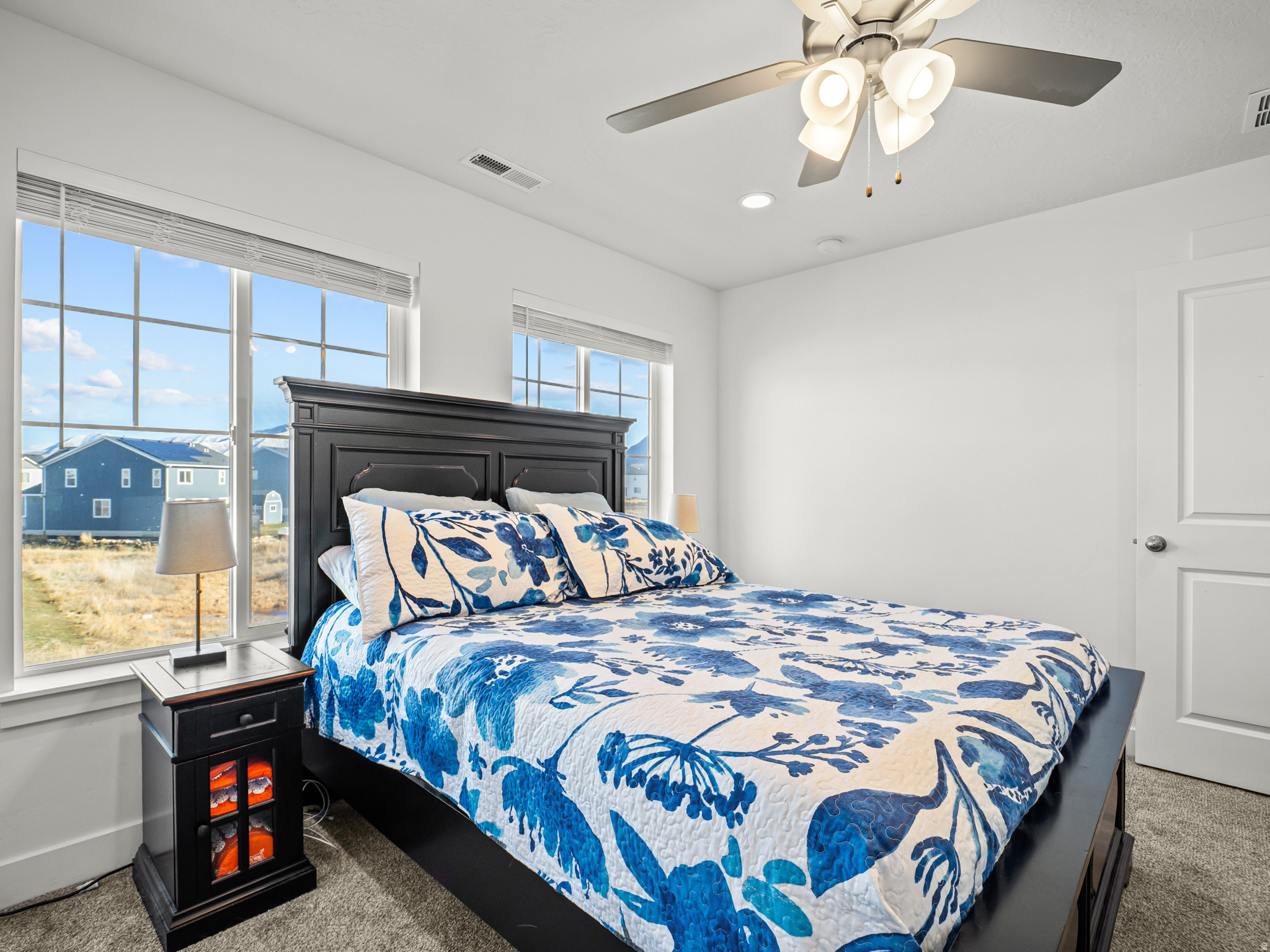 SALEM PARK - Residential