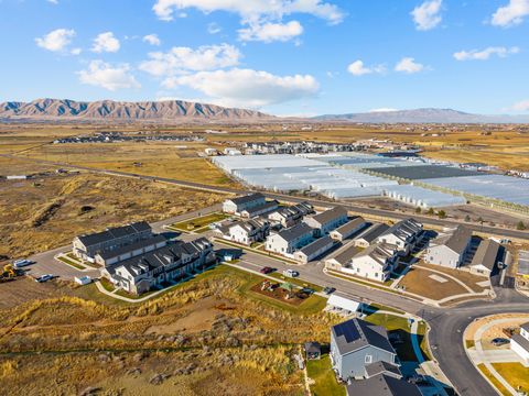 Tiny photo for 1618 N WESTVIEW LN, Salem, UT 84653 (MLS # 2129428)