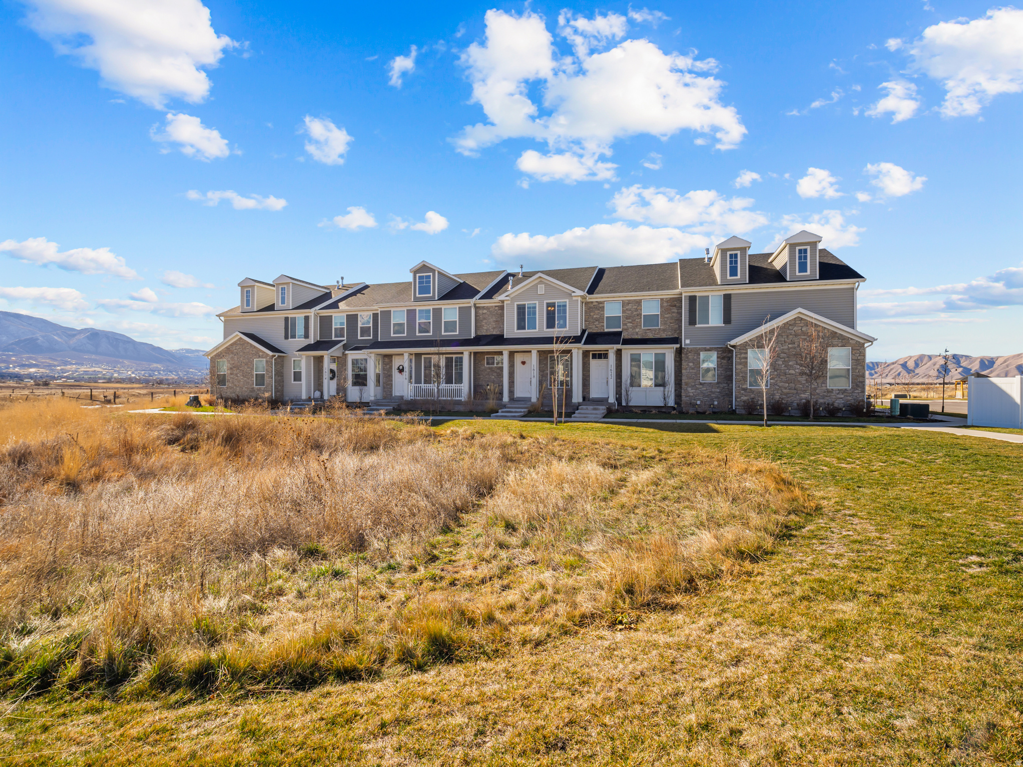 SALEM PARK - Residential