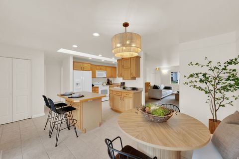 Tiny photo for 1047 E EASTGATE RD S, Murray, UT 84117 (MLS # 2147245)