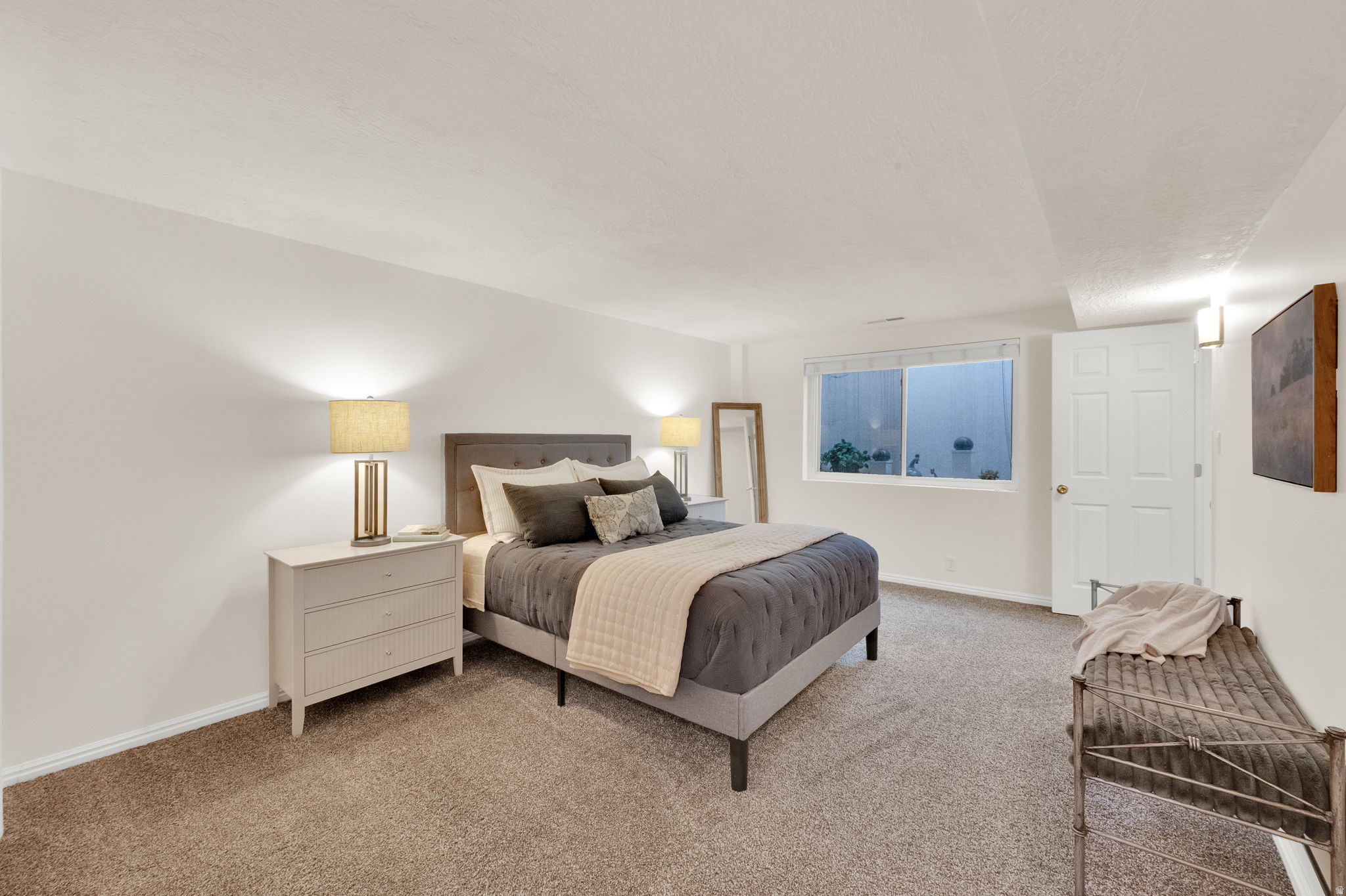 THREE FOUNTAINS EAST - Residential