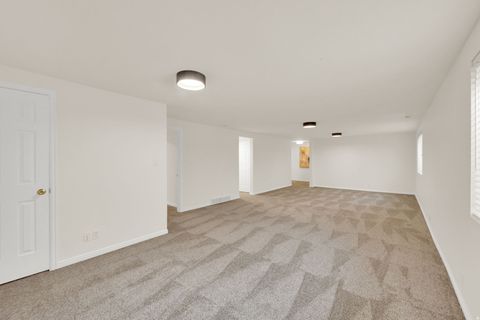 Tiny photo for 1047 E EASTGATE RD S, Murray, UT 84117 (MLS # 2147245)