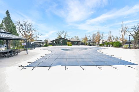 Tiny photo for 1047 E EASTGATE RD S, Murray, UT 84117 (MLS # 2147245)