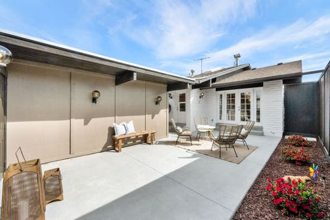 Tiny photo for 1047 E EASTGATE RD S, Murray, UT 84117 (MLS # 2147245)