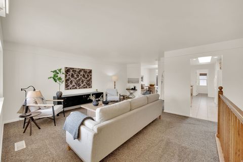 Tiny photo for 1047 E EASTGATE RD S, Murray, UT 84117 (MLS # 2147245)