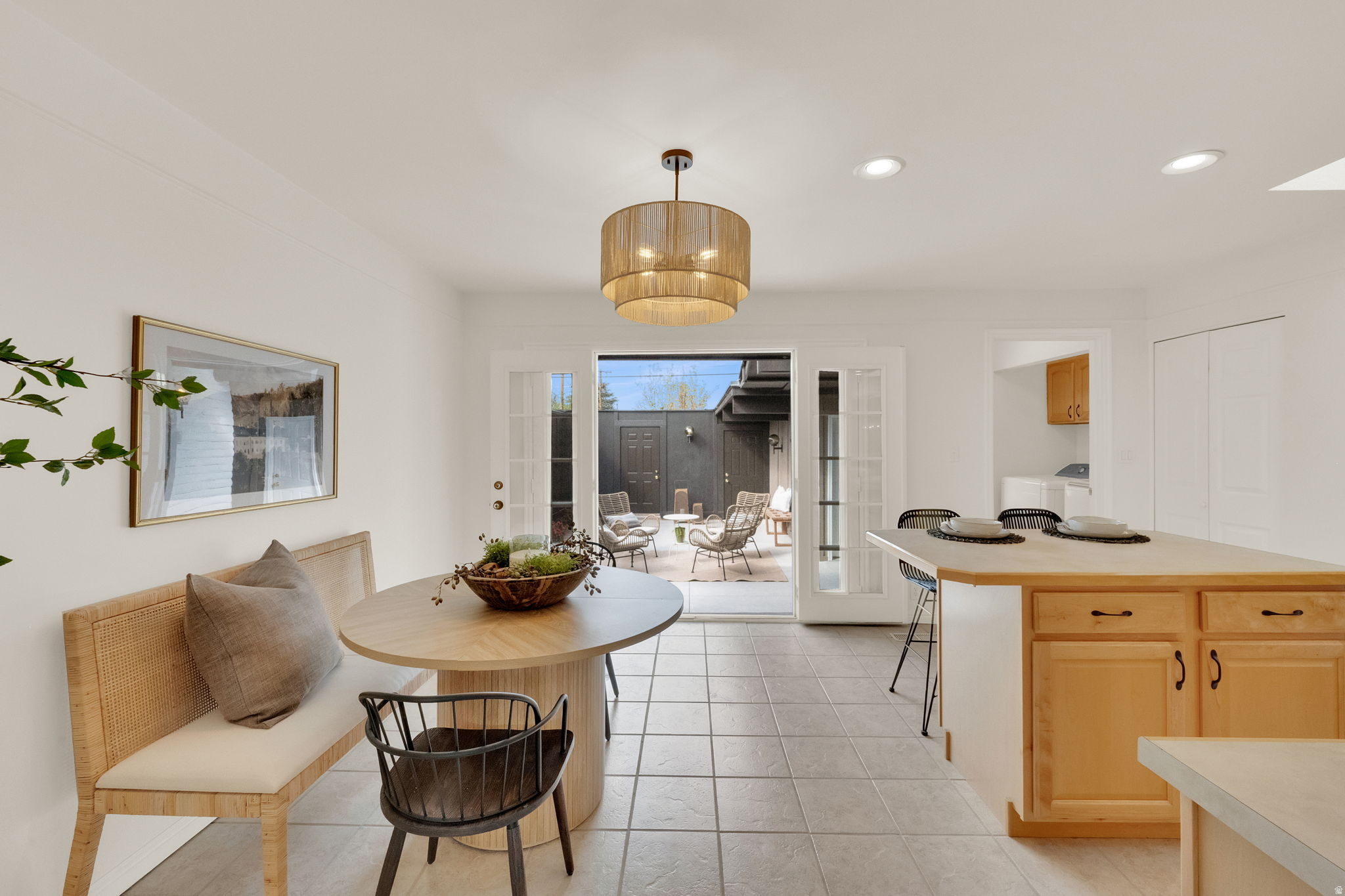 THREE FOUNTAINS EAST - Residential