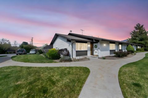 Tiny photo for 1047 E EASTGATE RD S, Murray, UT 84117 (MLS # 2147245)