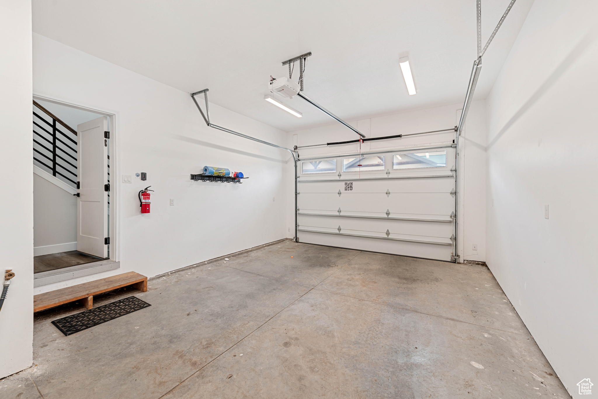 CROOKED RIVER - Residential