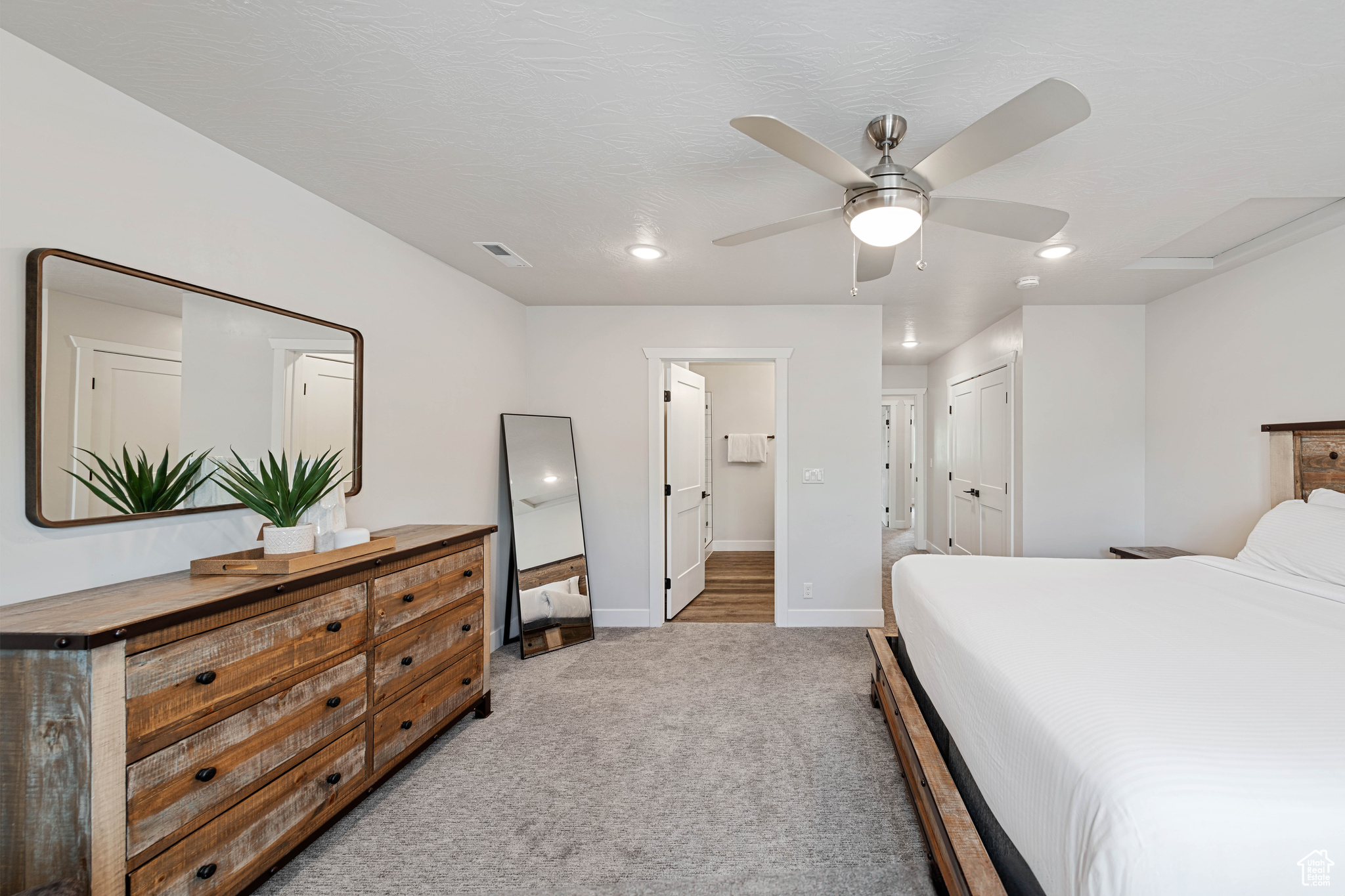 CROOKED RIVER - Residential