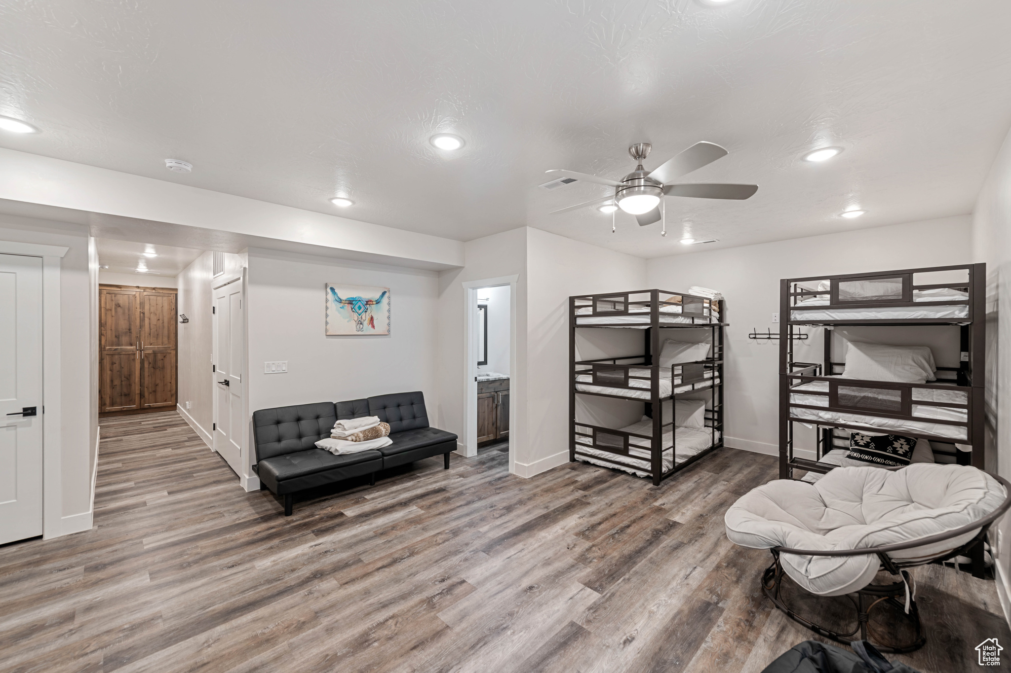 CROOKED RIVER - Residential