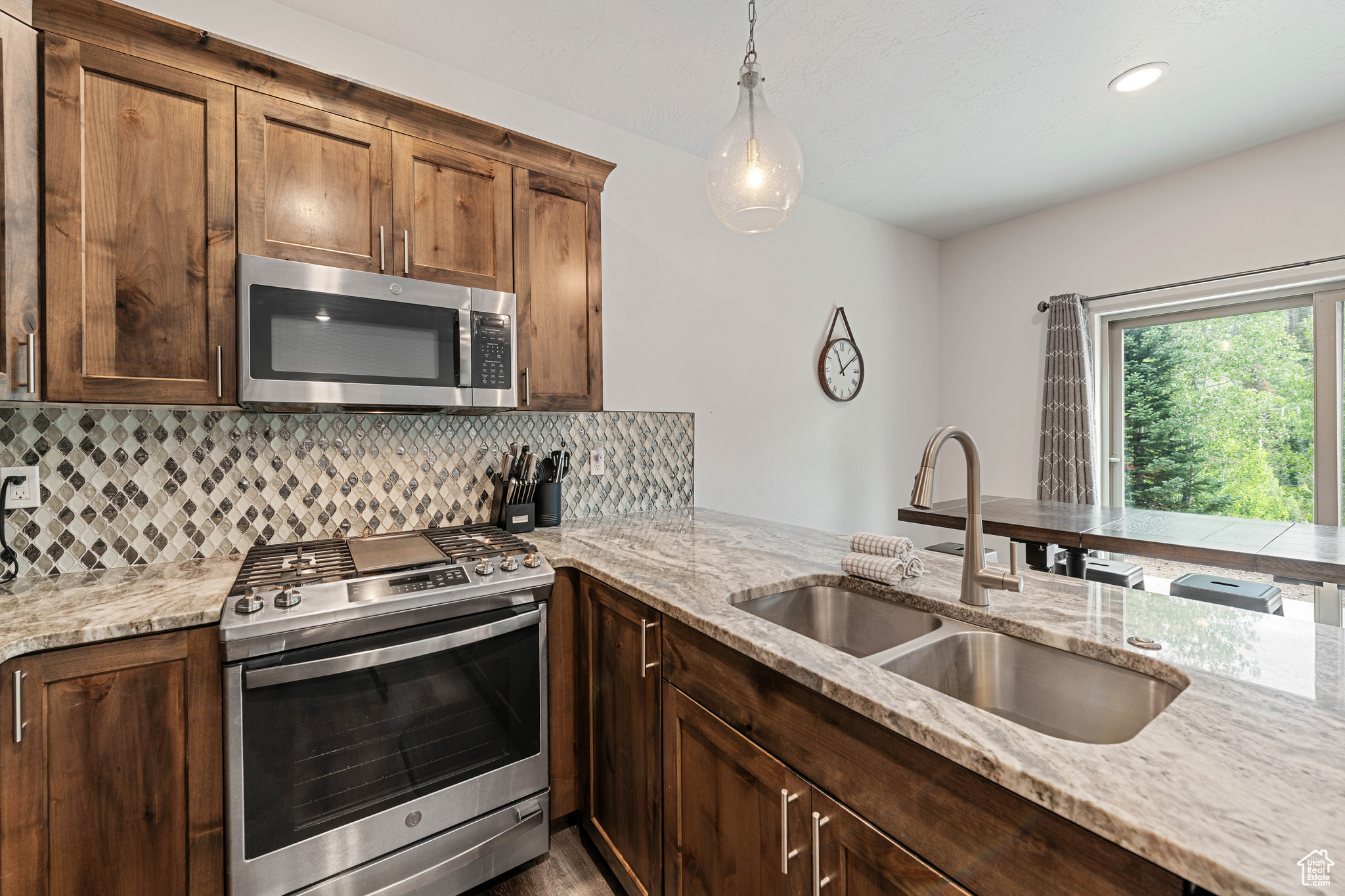 CROOKED RIVER - Residential