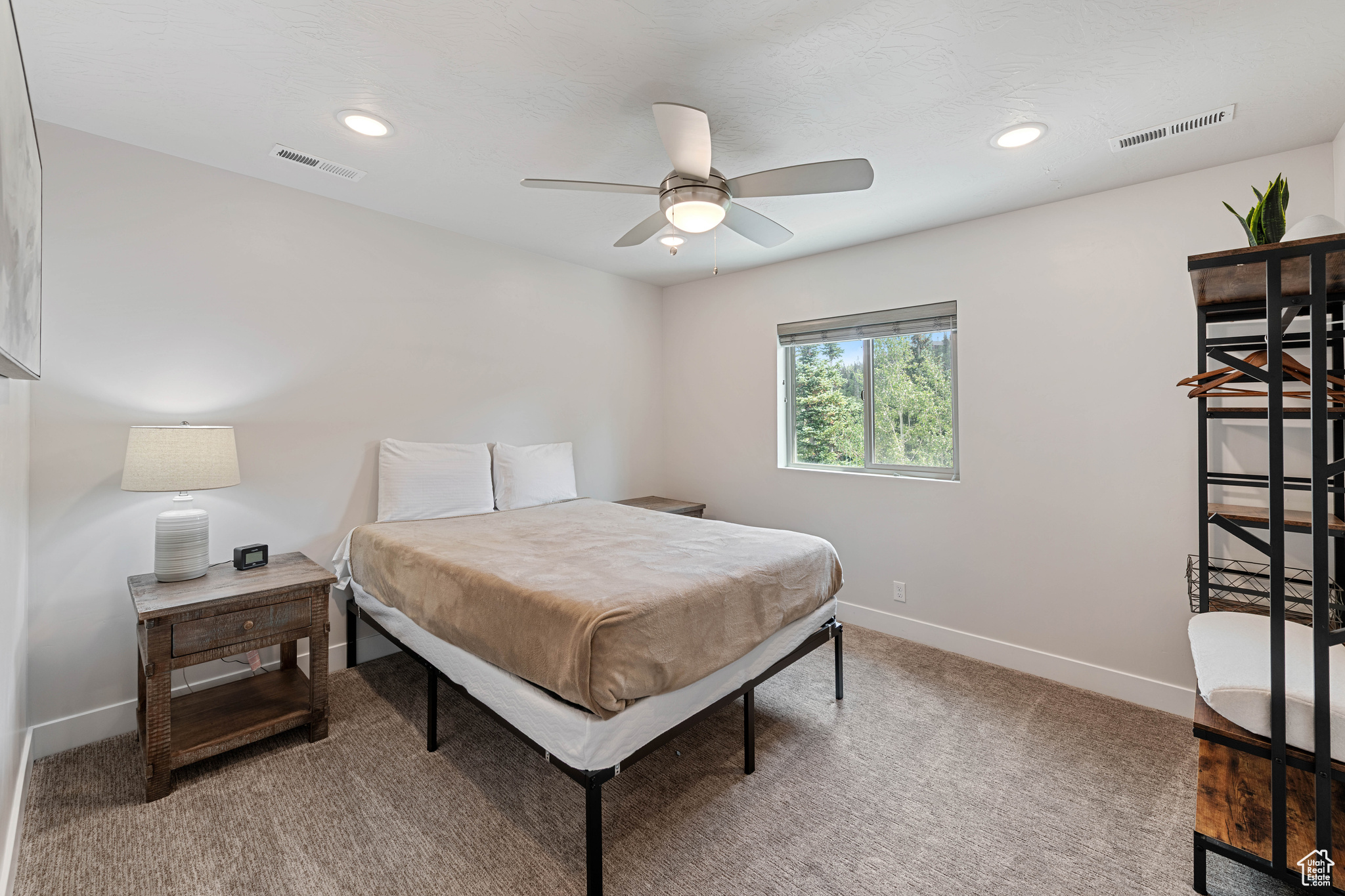 CROOKED RIVER - Residential