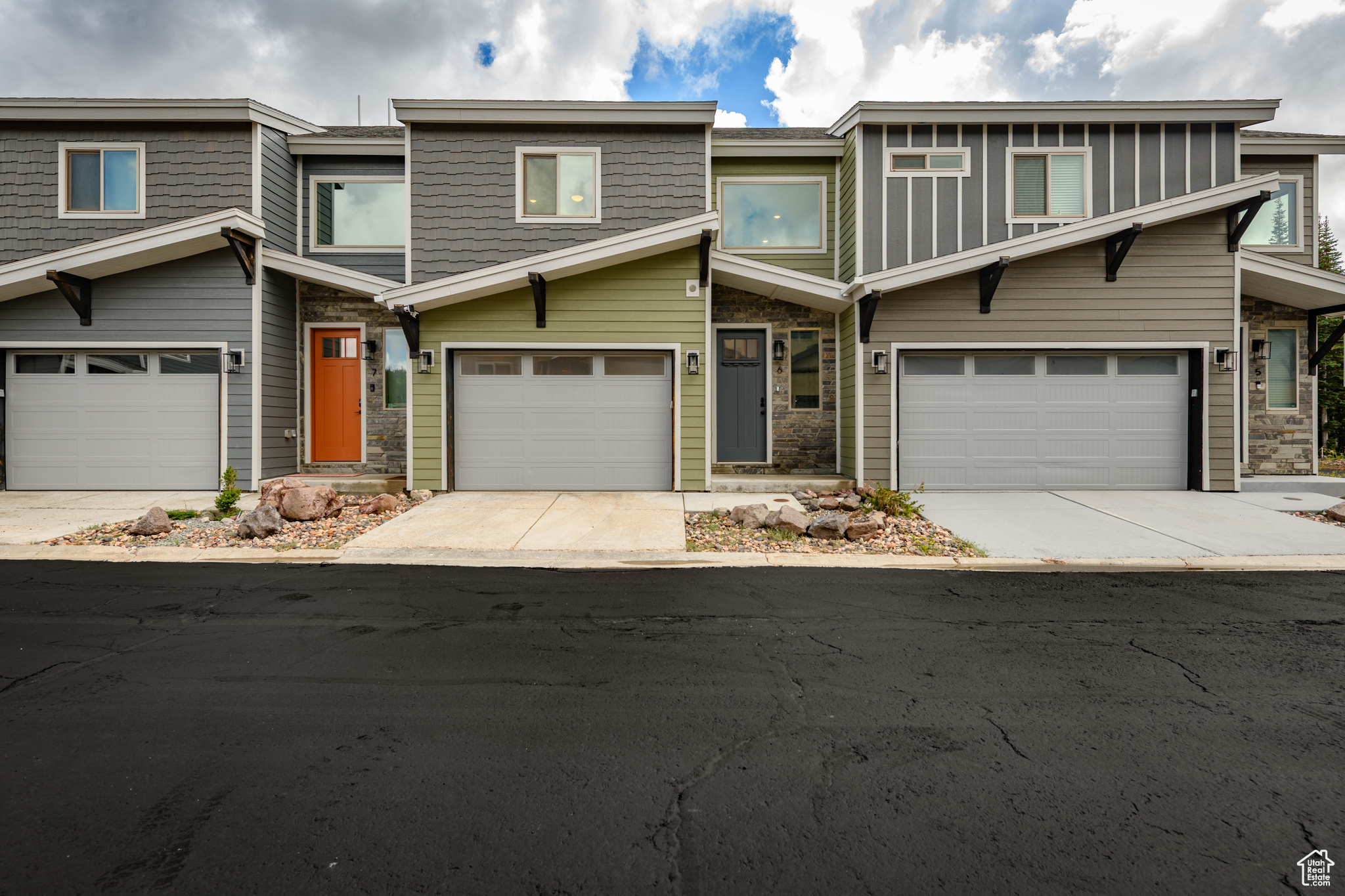 CROOKED RIVER - Residential