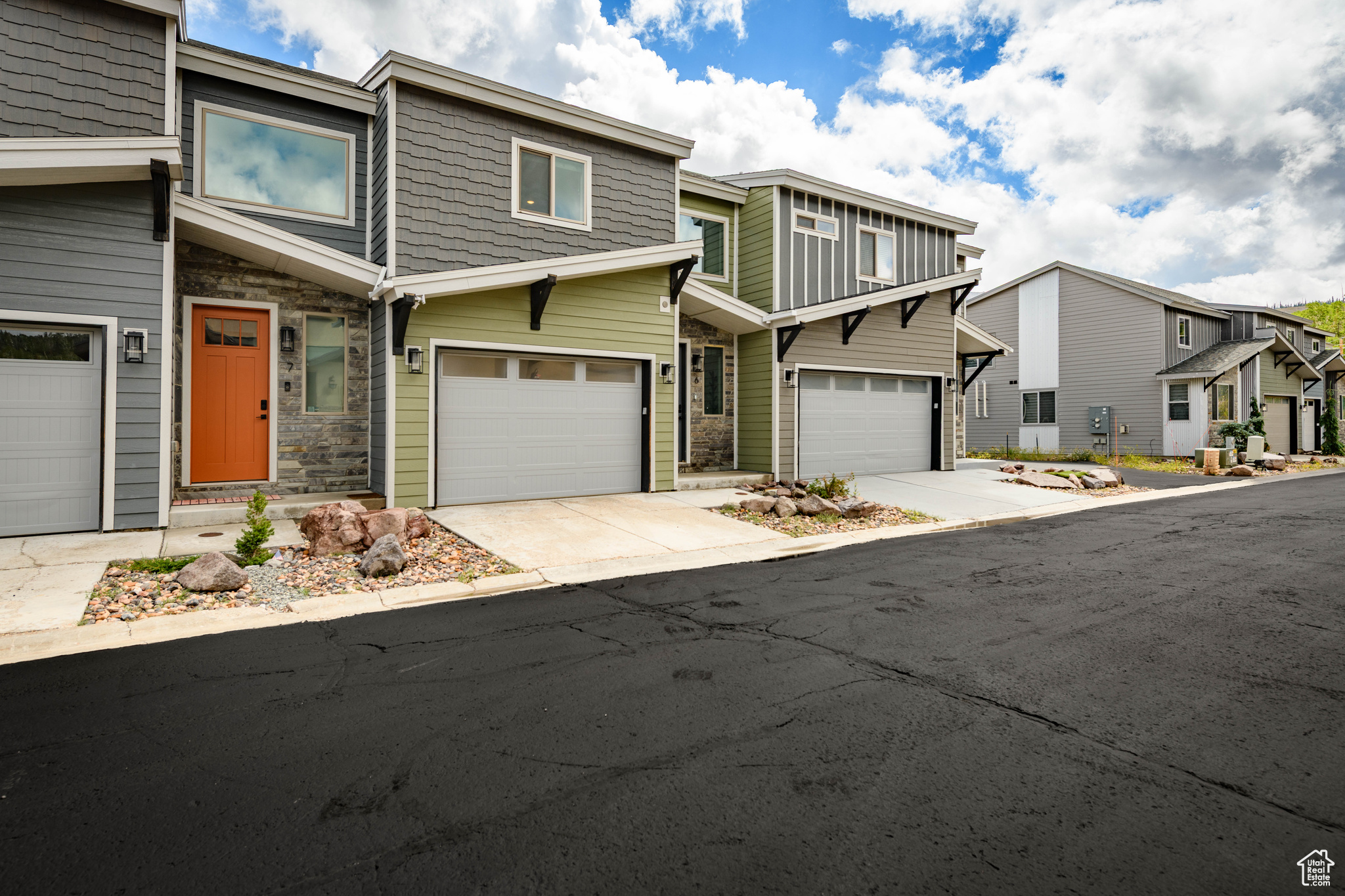 CROOKED RIVER - Residential