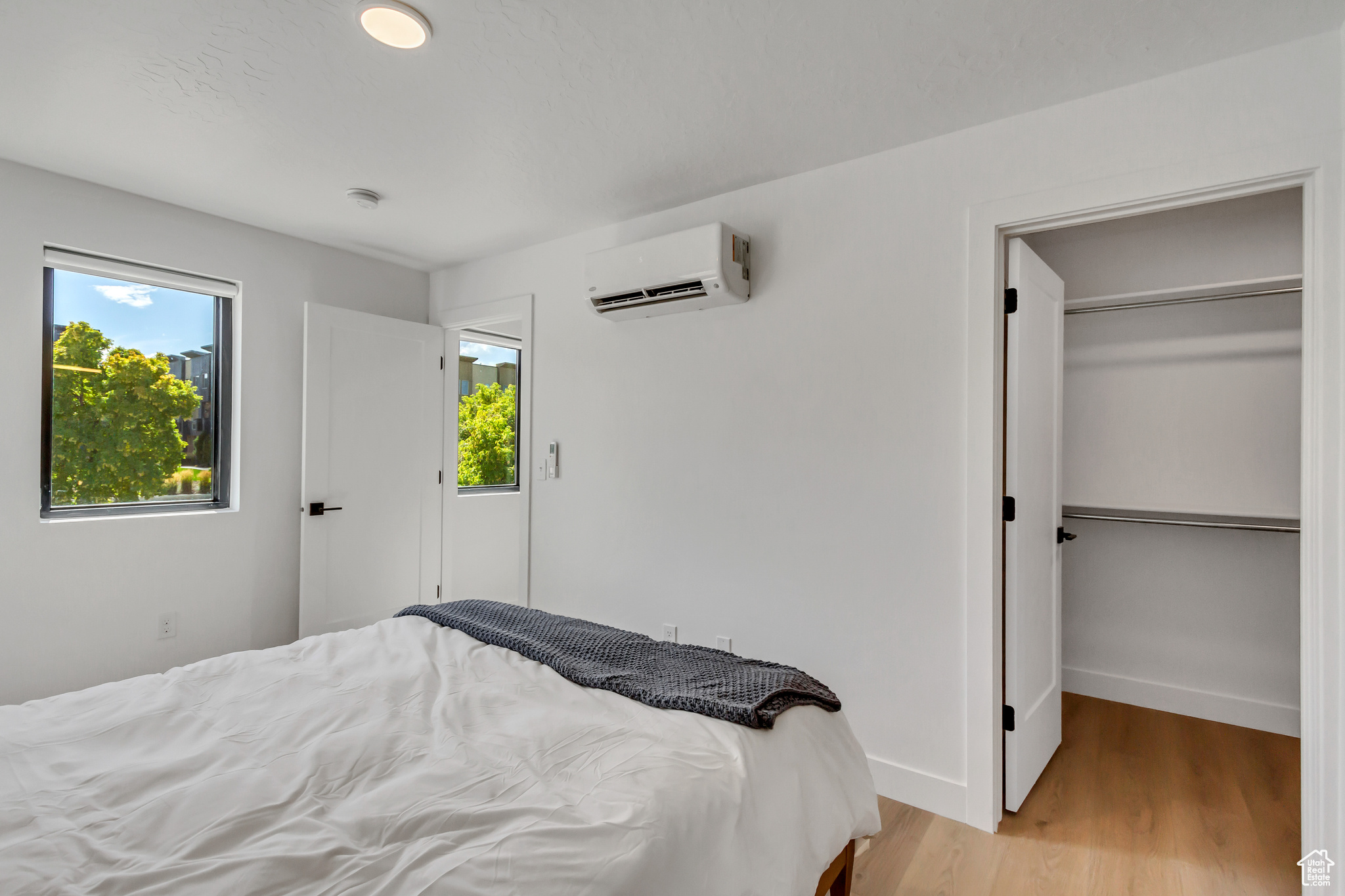 OPUS GREEN - Residential